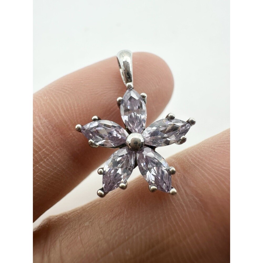 925 Sterling Silver Cubic Zirconia Flower Pendant